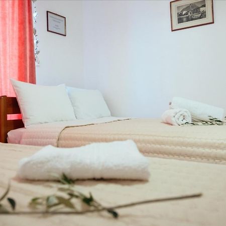 Dimitra Apartments คานเดีย ห้อง รูปภาพ