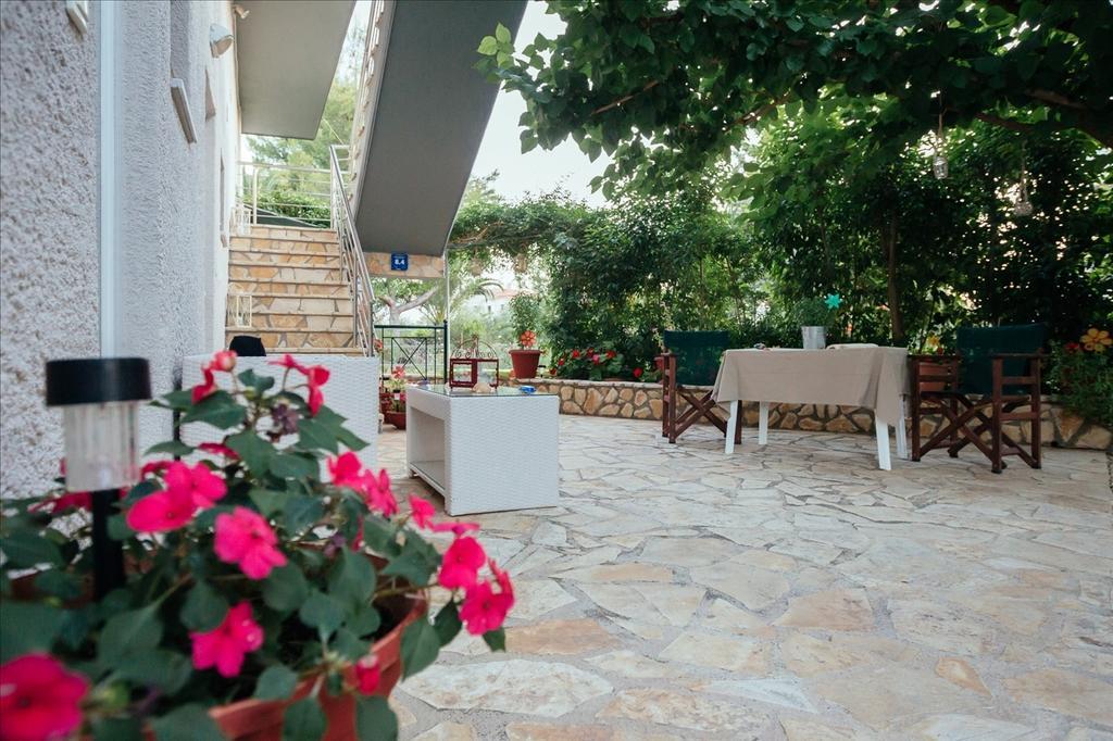 Dimitra Apartments คานเดีย ภายนอก รูปภาพ